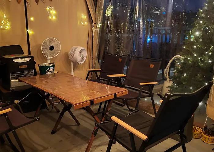 홍대 연남동 루프탑테라스 D'enough House